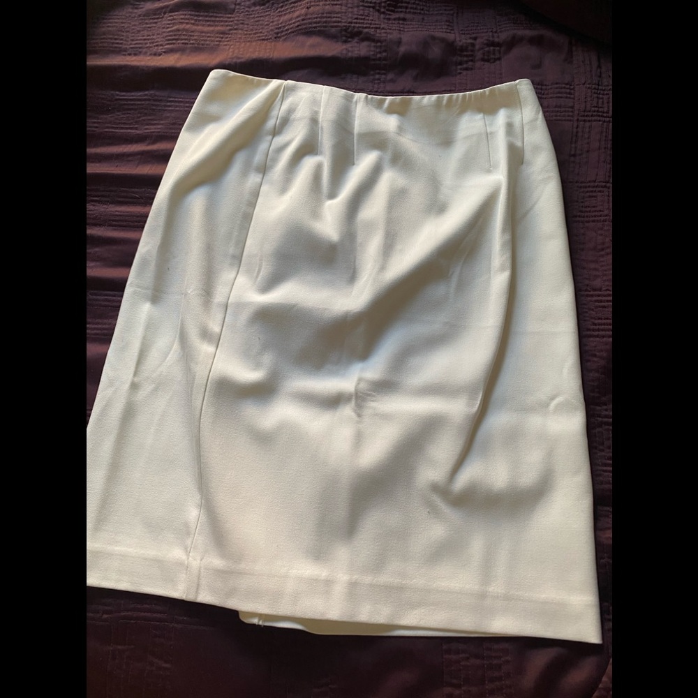 Pencil skirt